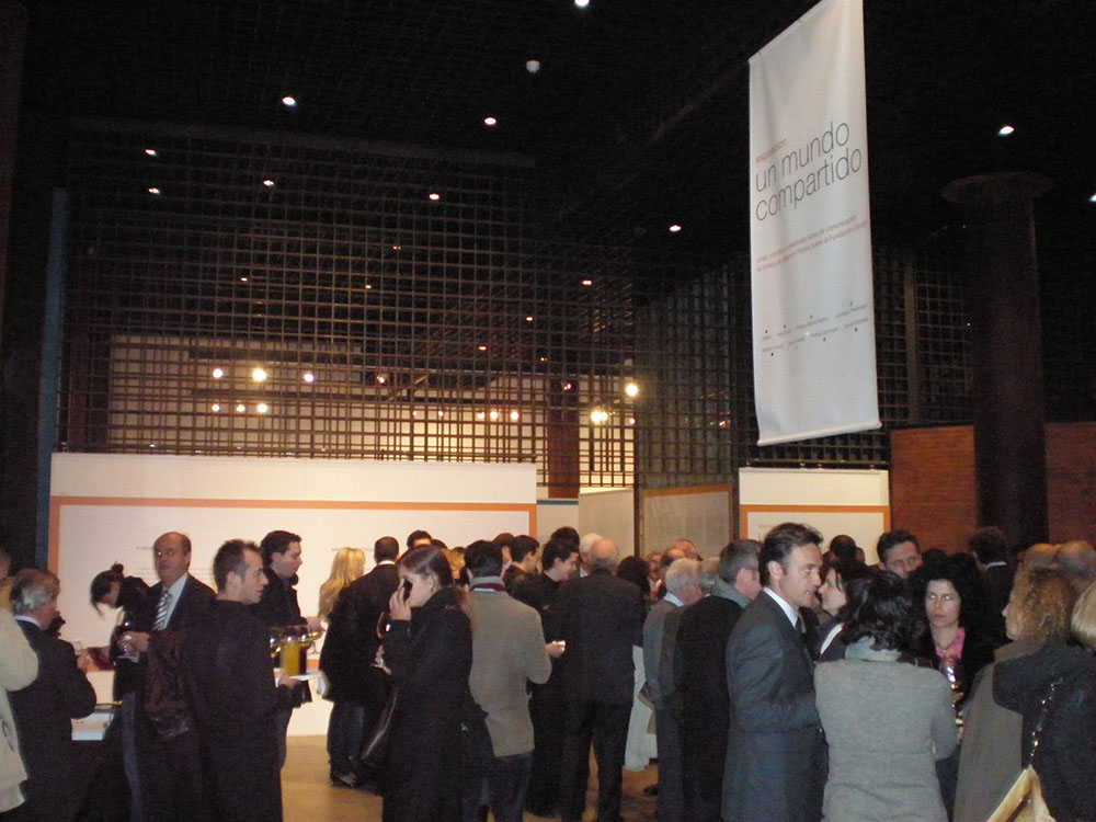 Diseño gráfico profesional en Madrid, Agencia de comunicación digital especializada en identidad corporativa y Desarrollo de páginas web en Majadahonda